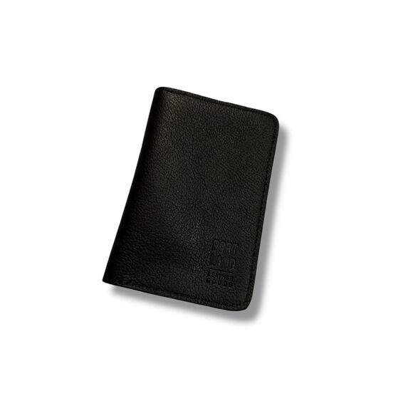 New Portland Leather Goods Chic Modern Passport Holder Pebbled Leather Black - Picture 1 of 3